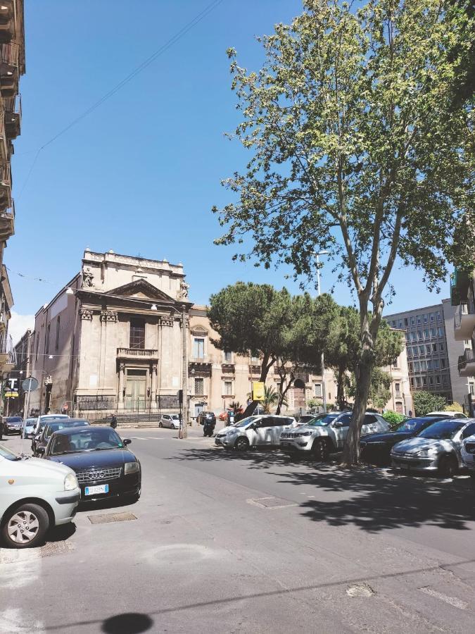 Casetta In Centro Катания Экстерьер фото