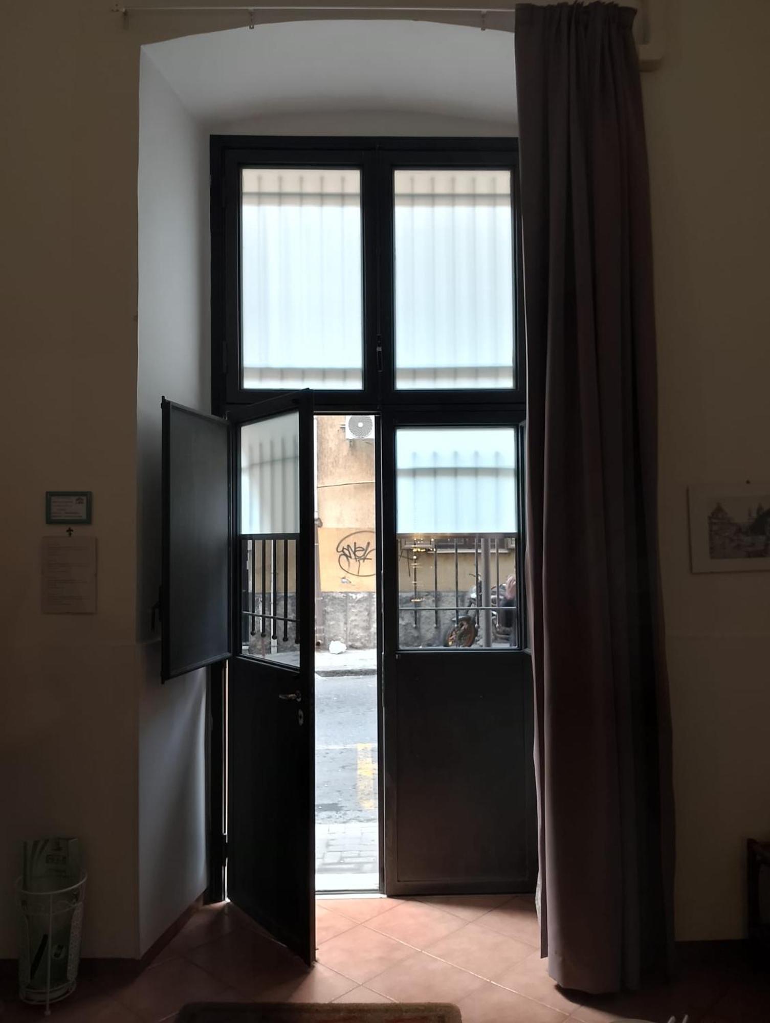 Casetta In Centro Катания Экстерьер фото